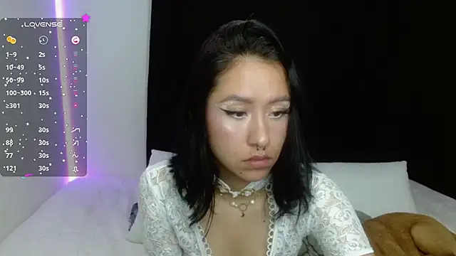 Snapshot of Anne_Nicholson chatting on 12.27.24 Anne Nicholson online show from 12.27.24