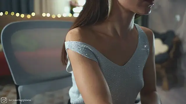 Feral Berrry  online show from 09.18.25