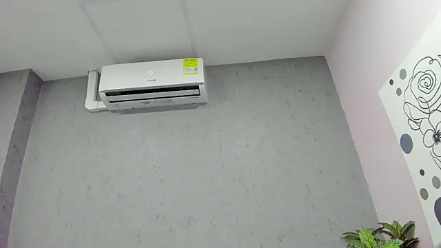 Tiffany mendez online show from 11.21.25