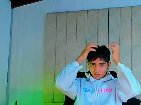 Snapshot of Muichiro_tokito1 chatting on 01.22.25 Muichiro tokito1 online show from 01.22.25