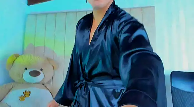 Snapshot of Muichiro_tokito1 chatting on 02.07.25 Muichiro tokito1 online show from 02.07.25