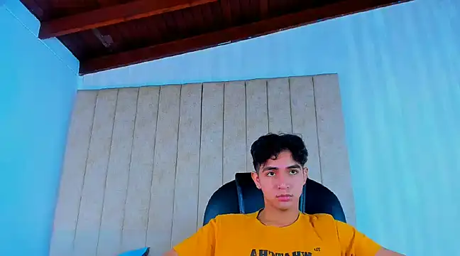 Snapshot of Muichiro_tokito1 chatting on 03.11.25 Muichiro tokito1 online show from 03.11.25