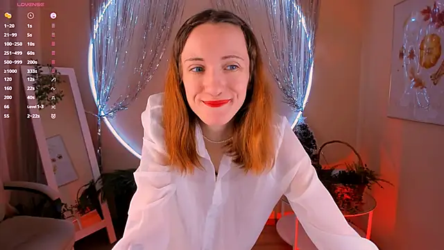 Snapshot of Dearly_kitty chatting on 12.15.24 Dearly kitty online show from 12.15.24