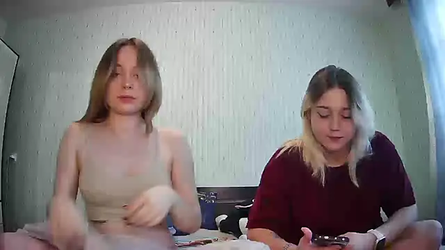 ChrisGirls online show from 10.01.25