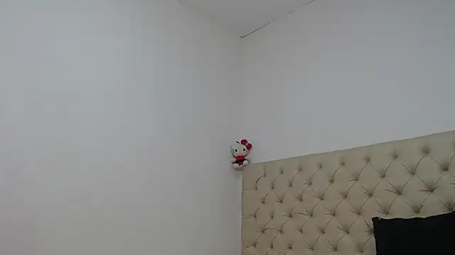 Snapshot of isabella_jazz chatting on 02.17.25 isabella jazz online show from 02.17.25