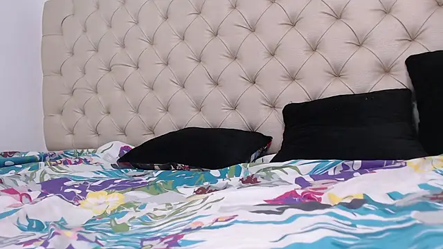 Snapshot of isabella_jazz chatting on 03.06.25 isabella jazz online show from 03.06.25