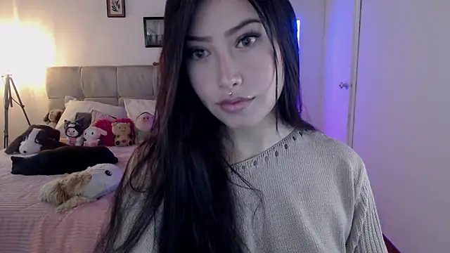 Snapshot of Emilyswan04 chatting on 01.24.25 Emilyswan04 online show from 01.24.25