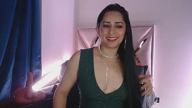 Snapshot of Andrea_Sexx_ chatting on 02.01.25 Andrea Sexx online show from 02.01.25