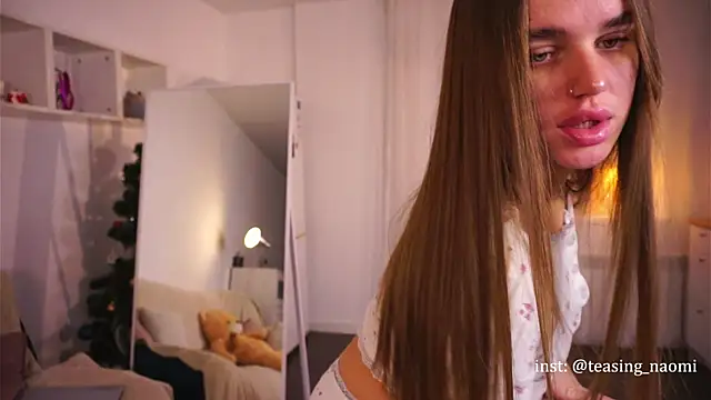 aesthetics  tease online show from 01.06.25