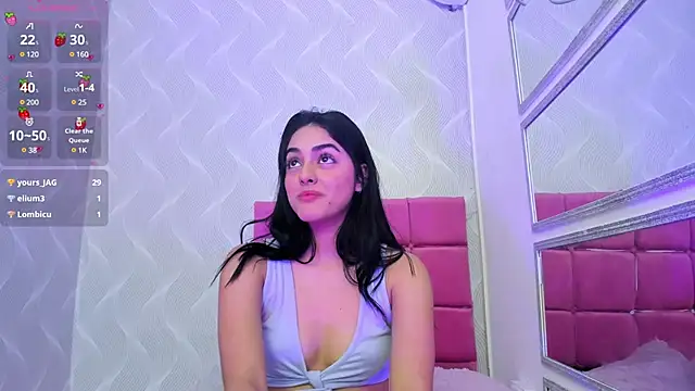 Snapshot of natalia_aguirre1 chatting on 01.22.25 natalia aguirre1 online show from 01.22.25