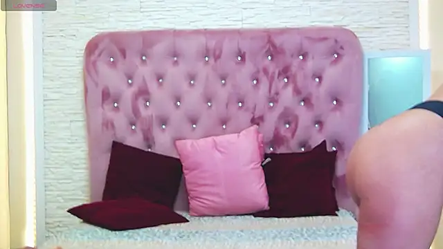 KikiSweet08 online show from 03.21.25