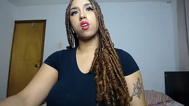 Snapshot of barbara_falcons chatting on 12.17.24 barbara falcons online show from 12.17.24