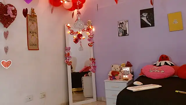 Snapshot of Kimandyuk chatting on 02.10.25 Kimandyuk online show from 02.10.25