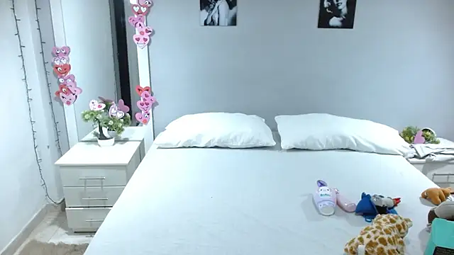 Snapshot of Kimandyuk chatting on 03.12.25 Kimandyuk online show from 03.12.25