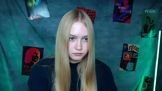 MademoiselleCl online show from 11.08.25