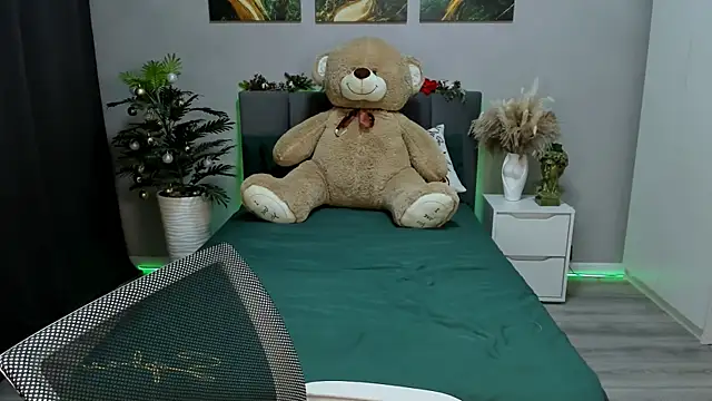 AlexaHarmon online show from 01.28.25