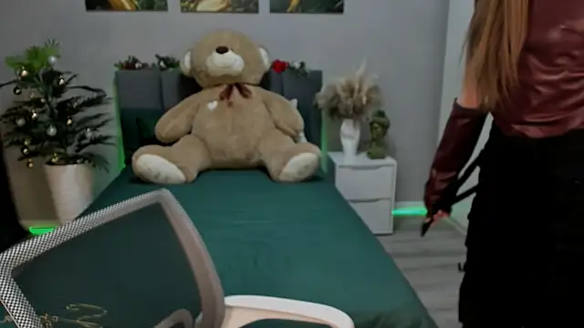 AlexaHarmon online show from 01.30.25