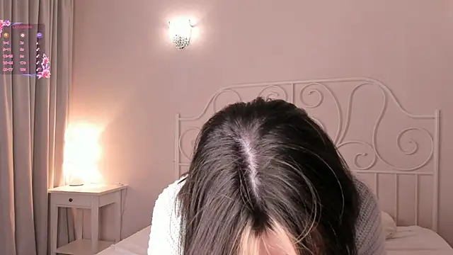 Snapshot of GillianDowdey chatting on 01.15.25 GillianDowdey online show from 01.15.25