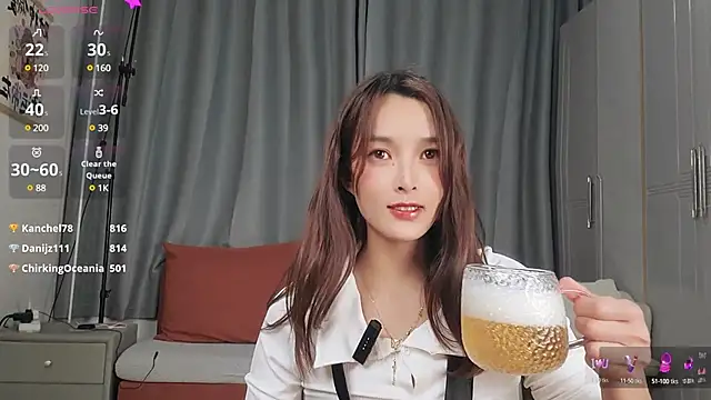 Snapshot of Youth3_ chatting on 02.08.25 Youth3  online show from 02.08.25