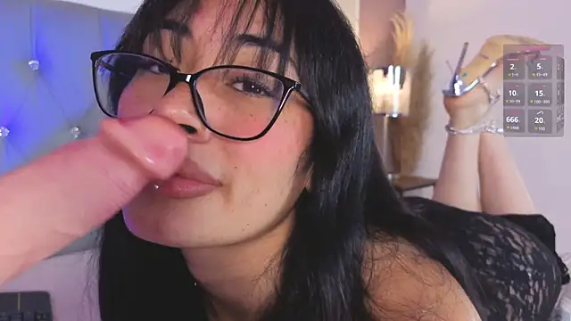 aprildreams19 online show from 11.27.25