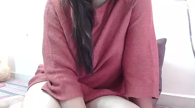 Snapshot of ANANYA-TIWARI chatting on 02.13.25 ANANYA-TIWARI online show from 02.13.25