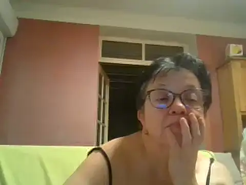 Snapshot of Vandeae44 chatting on 02.09.25 Vandeae44 online show from 02.09.25