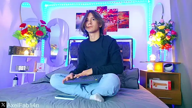 Alex and Fabian online show from 02.15.25