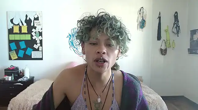 Snapshot of fenixmfx19 chatting on 01.07.25 fenixmfx19 online show from 01.07.25