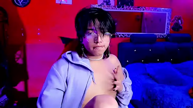 Snapshot of AnggelONfiree chatting on 01.23.25 AnggelONfiree online show from 01.23.25