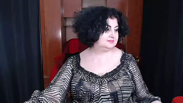 Snapshot of _MissJ_ chatting on 01.09.25 MissJ online show from 01.09.25