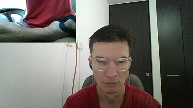 Snapshot of fieryloves chatting on 12.20.24 fieryloves online show from 12.20.24