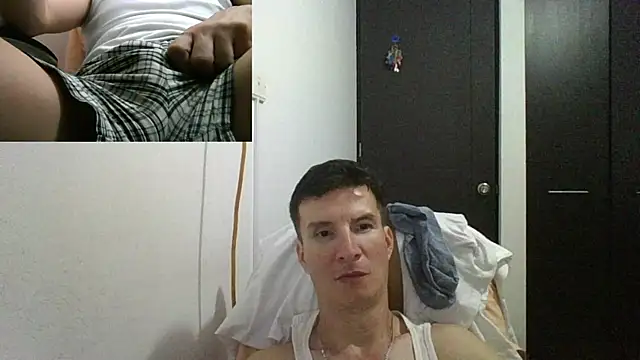 Snapshot of fieryloves chatting on 12.23.24 fieryloves online show from 12.23.24