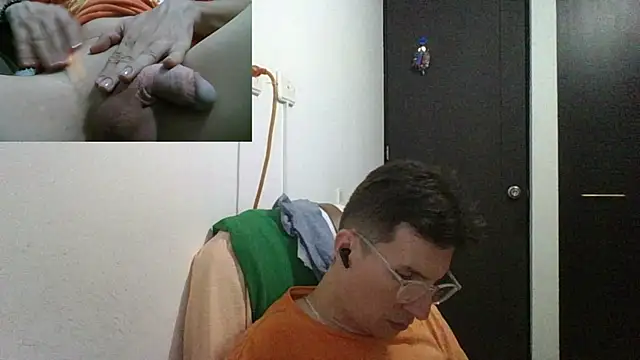 Snapshot of fieryloves chatting on 12.29.24 fieryloves online show from 12.29.24