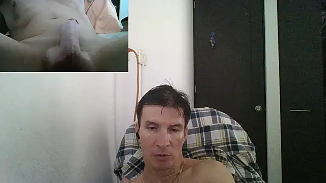 Snapshot of fieryloves chatting on 01.15.25 fieryloves online show from 01.15.25