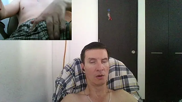 Snapshot of fieryloves chatting on 01.18.25 fieryloves online show from 01.18.25