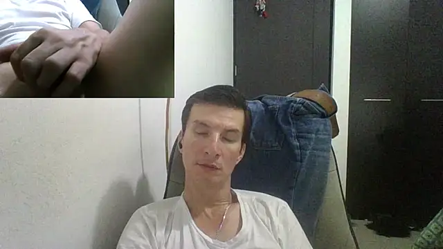 Snapshot of fieryloves chatting on 02.04.25 fieryloves online show from 02.04.25