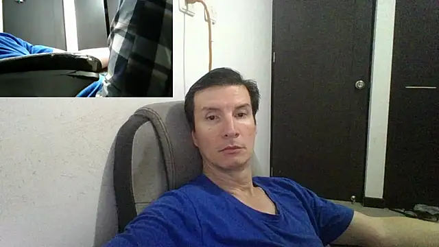 Snapshot of fieryloves chatting on 02.17.25 fieryloves online show from 02.17.25