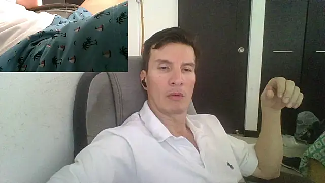 Snapshot of fieryloves chatting on 02.27.25 fieryloves online show from 02.27.25