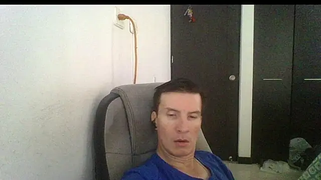 Snapshot of fieryloves chatting on 02.28.25 fieryloves online show from 02.28.25