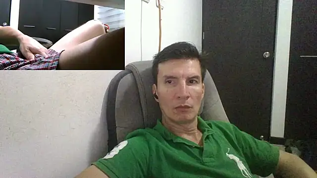 Snapshot of fieryloves chatting on 03.03.25 fieryloves online show from 03.03.25