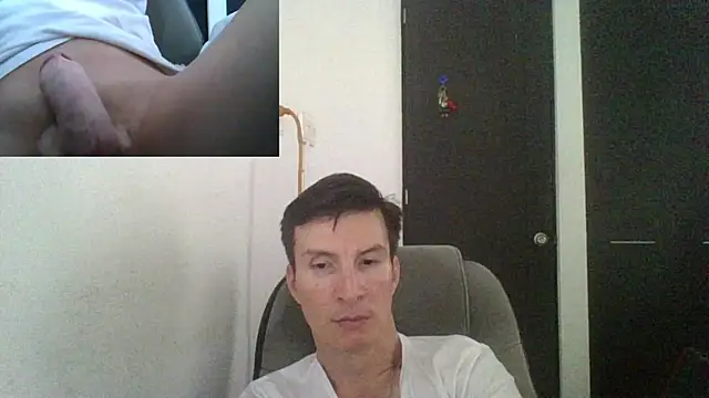 Snapshot of fieryloves chatting on 03.09.25 fieryloves online show from 03.09.25