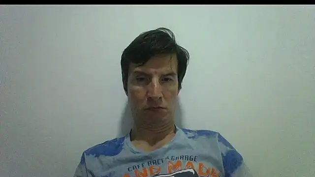 Snapshot of fieryloves chatting on 10.01.25 fieryloves online show from 10.01.25