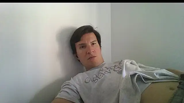 Snapshot of fieryloves chatting on 10.17.25 fieryloves online show from 10.17.25