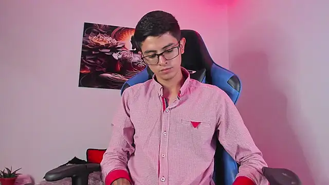 Snapshot of Ethan_Sai___ chatting on 02.07.25 Ethan Sai online show from 02.07.25