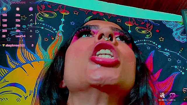 Snapshot of Angel-dust09 chatting on 03.01.25 Angel-dust09 online show from 03.01.25