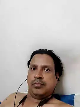 Snapshot of Raj1043 chatting on 02.05.25 Raj1043 online show from 02.05.25