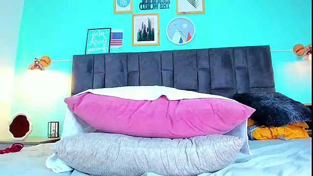 DulceAurora   online show from 02.11.25