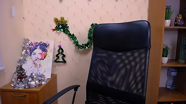 Snapshot of _Nicole_new chatting on 12.22.24  Nicole new online show from 12.22.24