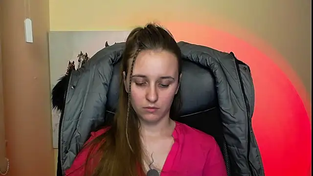 Snapshot of _Nicole_new chatting on 02.19.25  Nicole new online show from 02.19.25