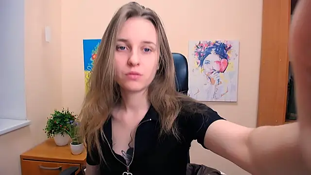 Snapshot of _Nicole_new chatting on 03.14.25  Nicole new online show from 03.14.25